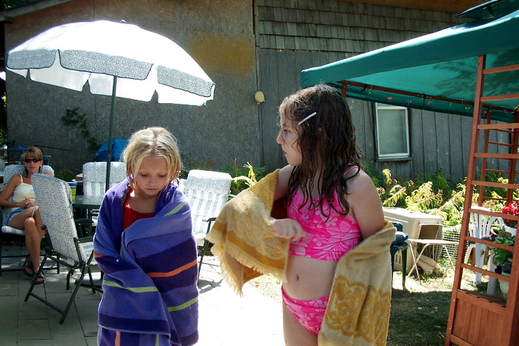 Brianna & Holly