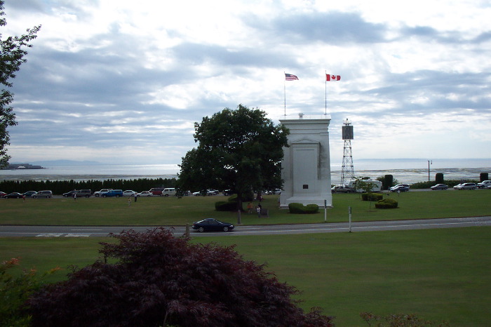 On the Border looking west