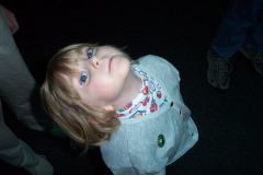 Seattle Aquarium - Hannah looks up