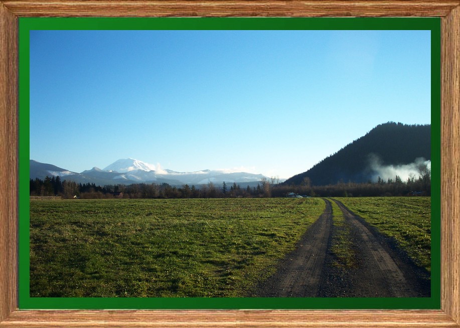 Mt. Rainier from King County Fairgrounds parking lot